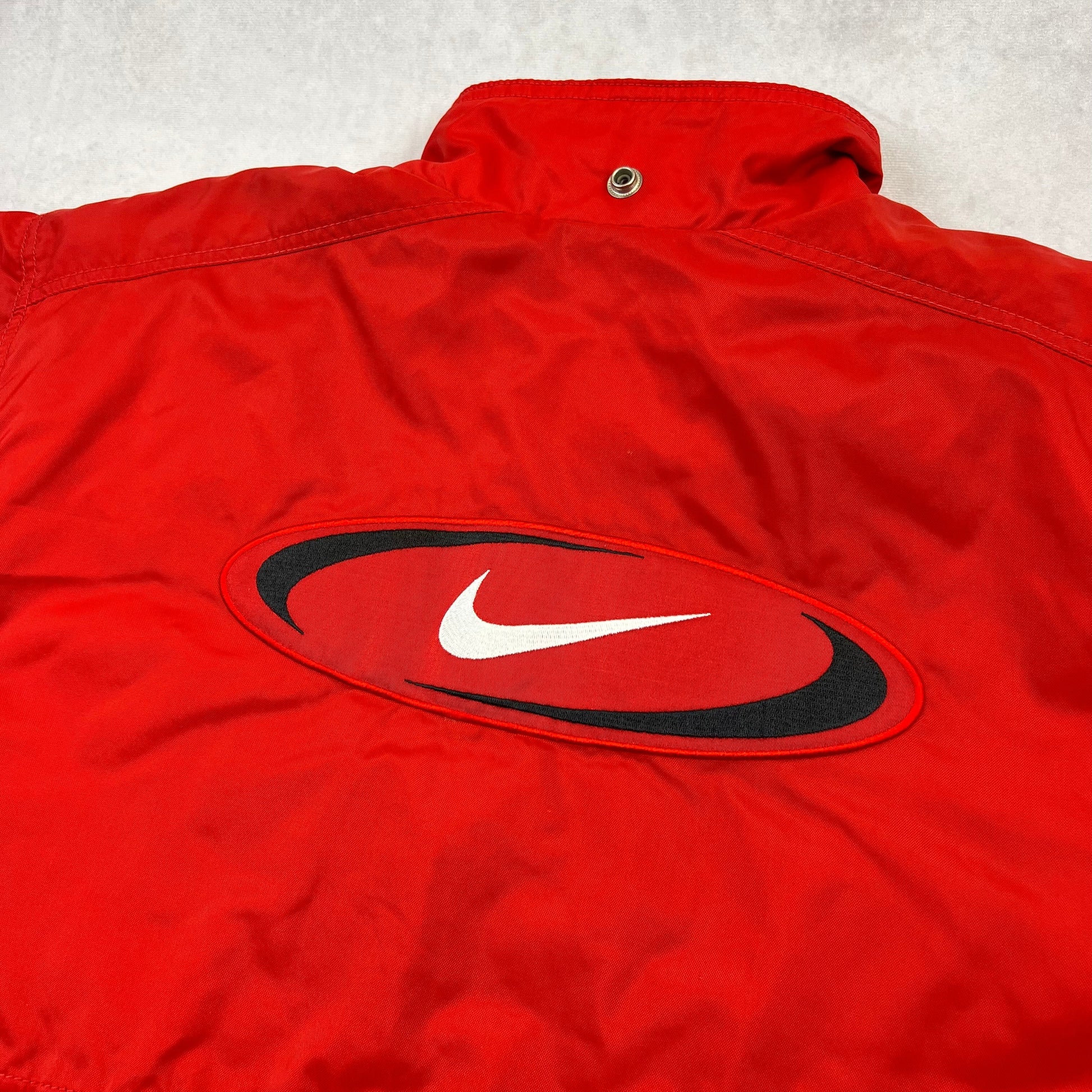 Vintage 90‘s Nike Jacke Avenues Collective
