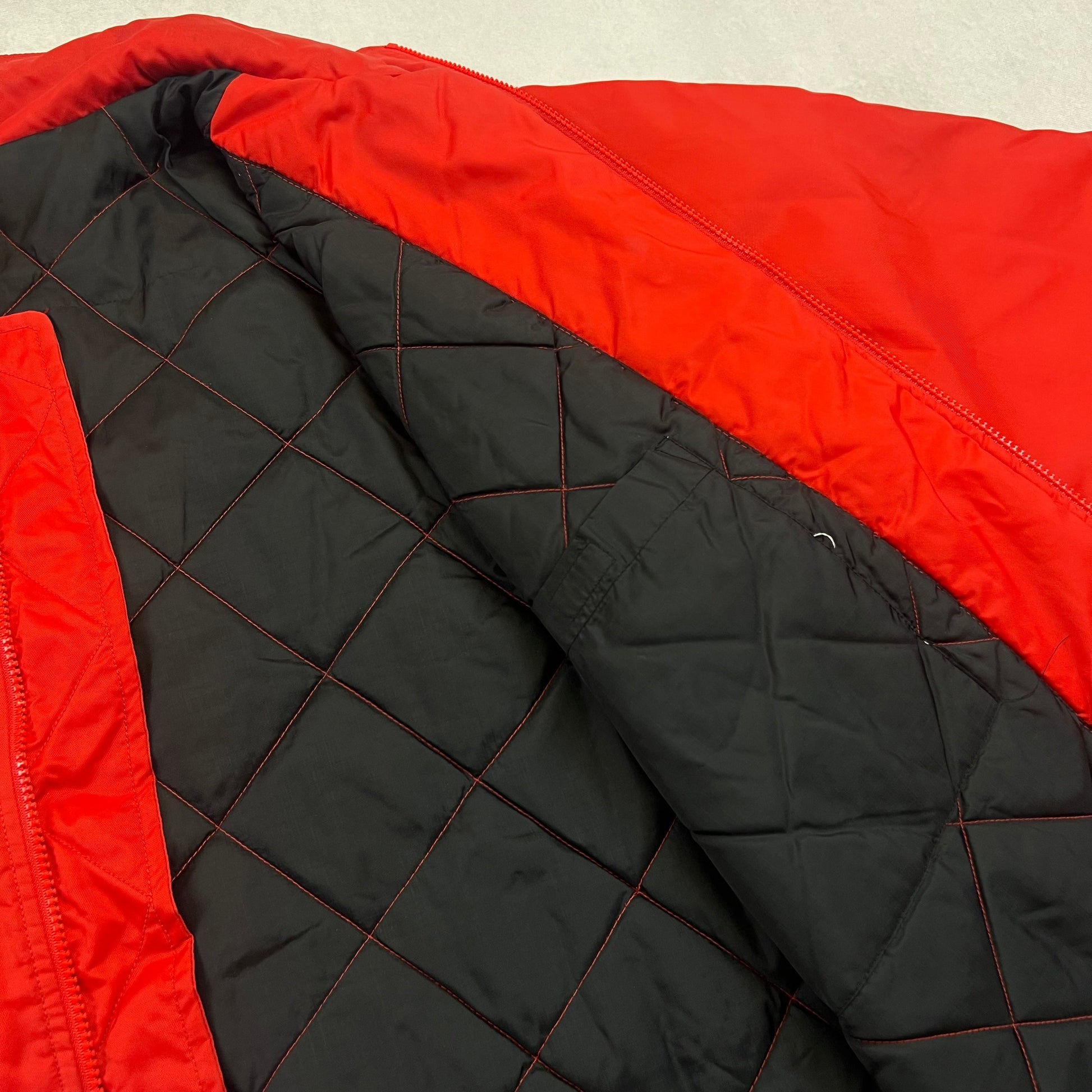 Vintage 90’s Nike Übergangsjacke Avenues Collective