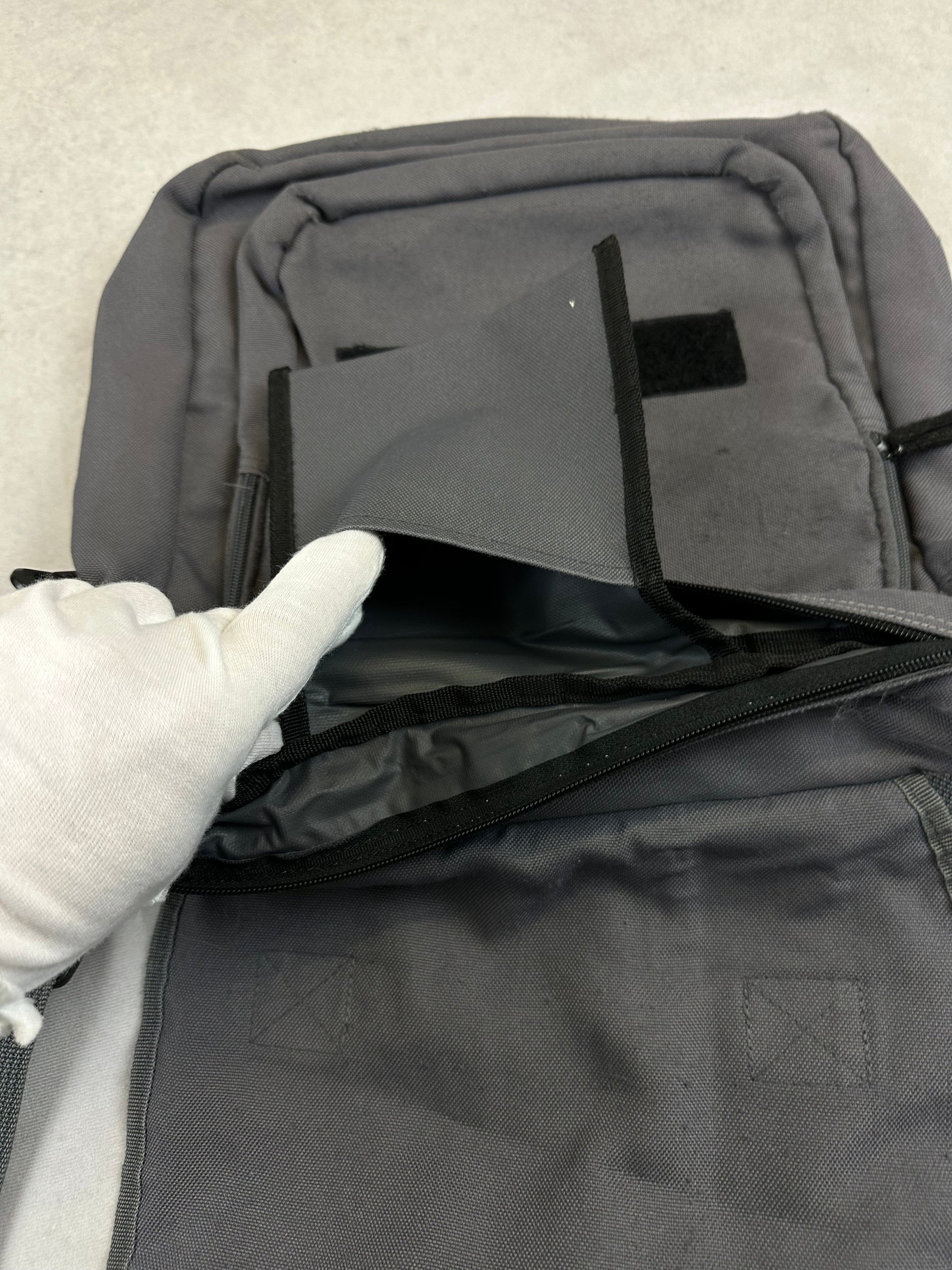 Vintage Nike Laptoptasche Avenues Collective