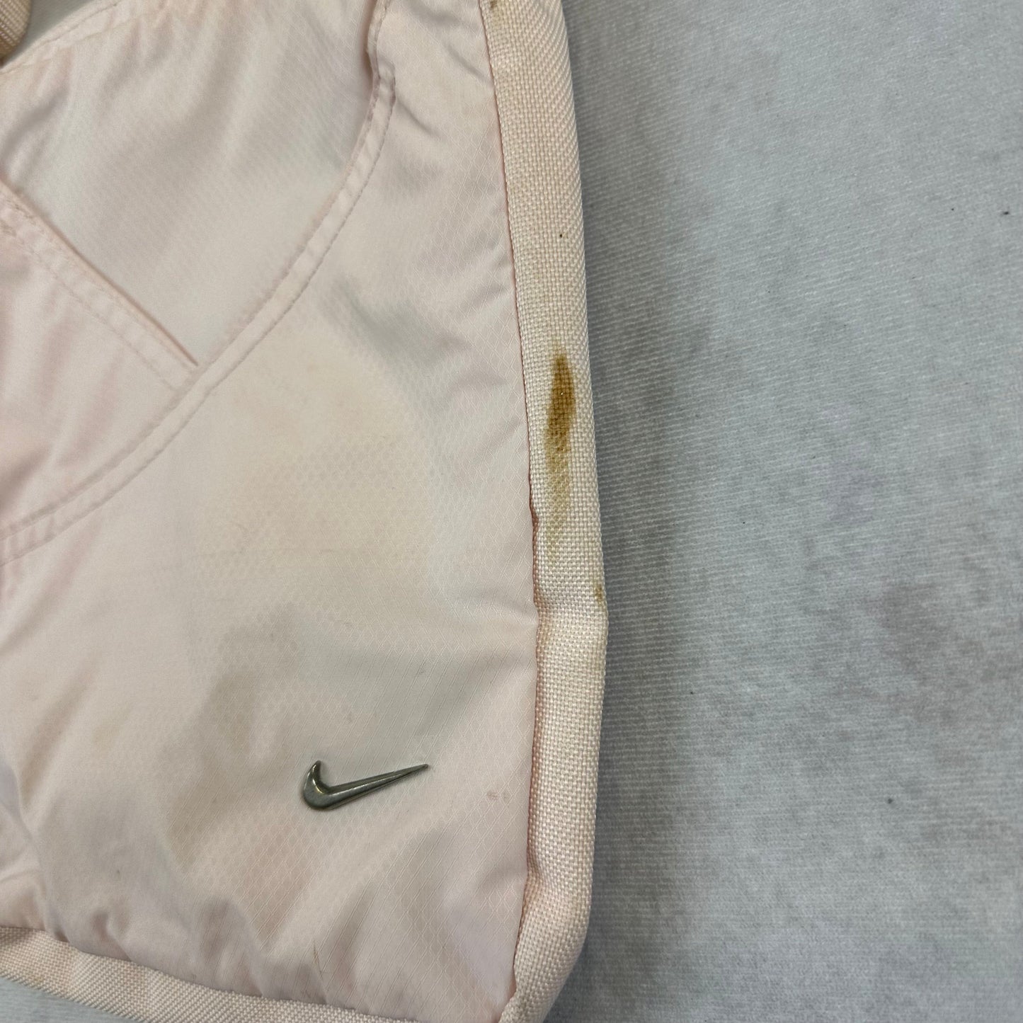 Vintage Nike Tasche Avenues Collective