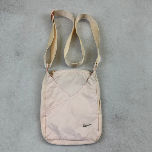 Vintage Nike Tasche Avenues Collective