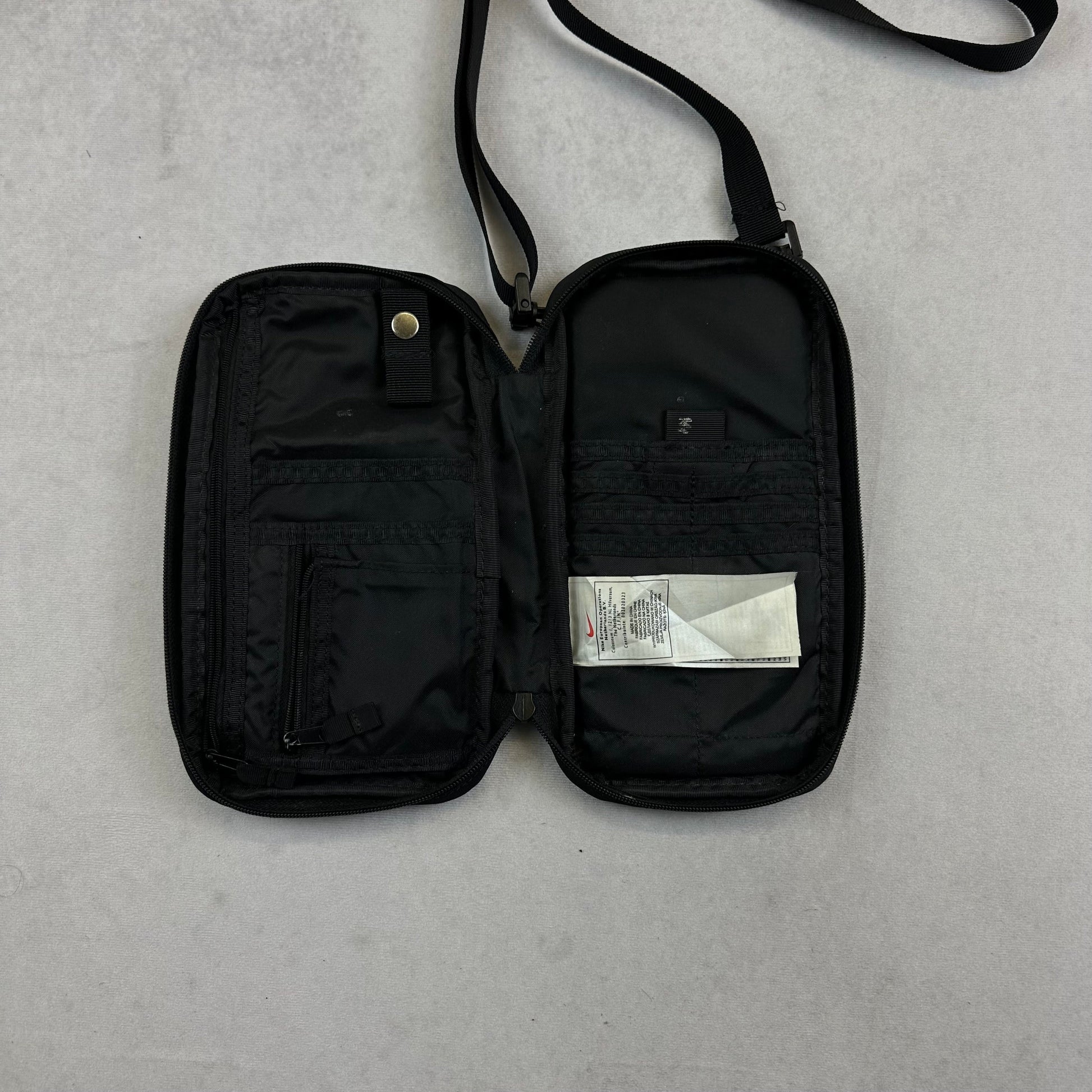 Vintage Nike Tasche Nike Avenues Collective