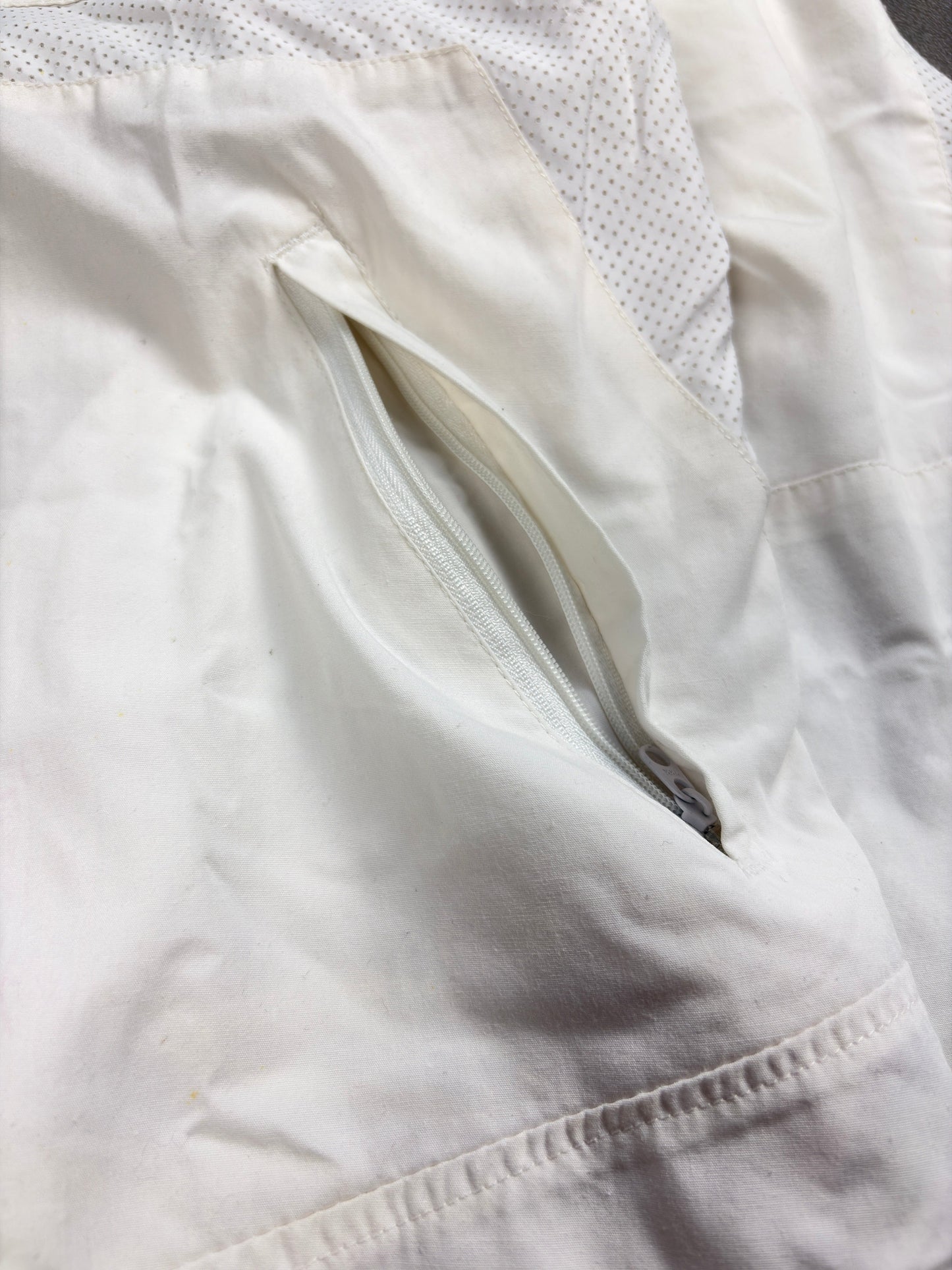 Nike Airmax Vintage Trainingsjacke [M] Nike Avenues Collective