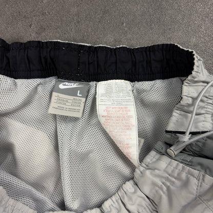 Nike Shox Trackpants [L] Nike Avenues Collective