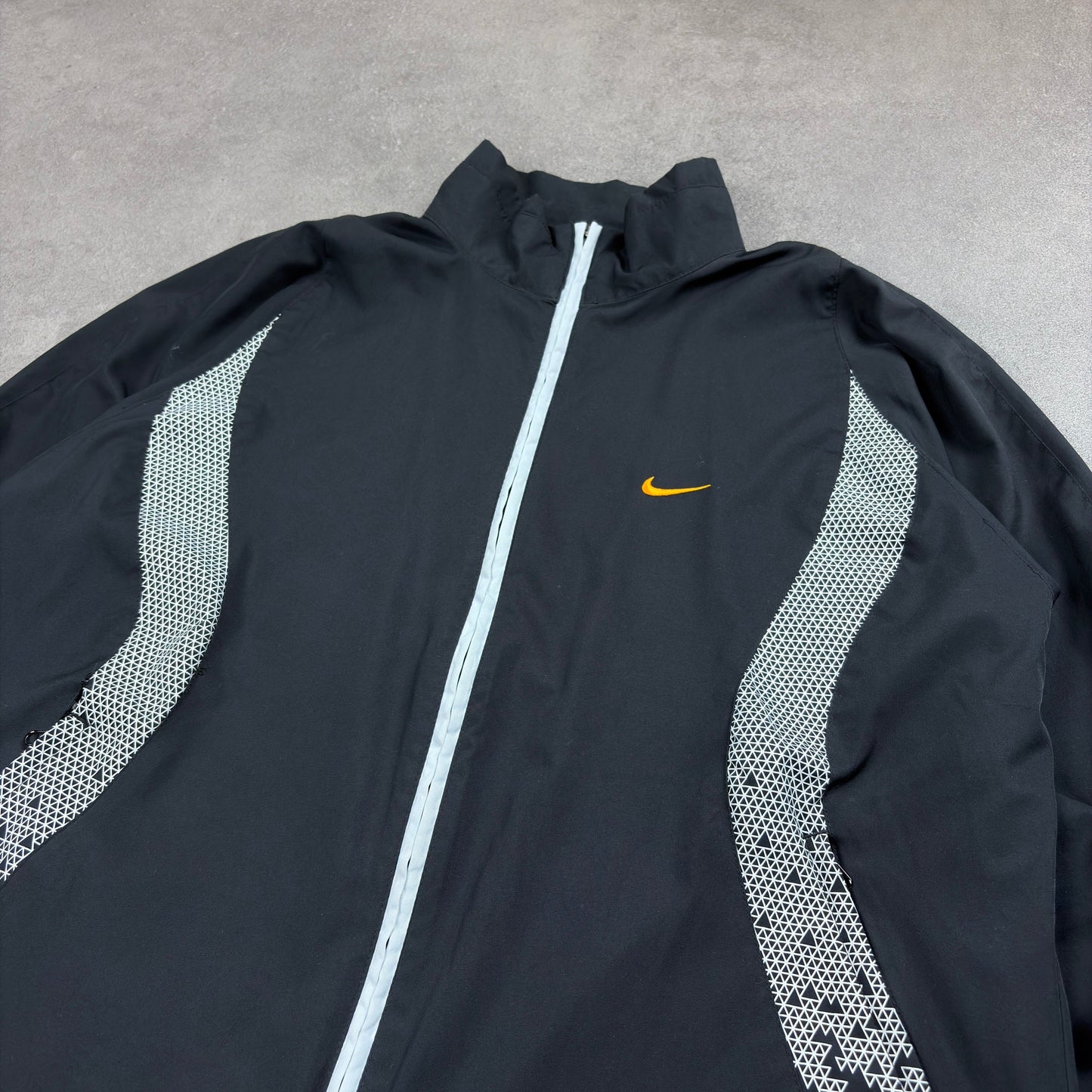 Nike Shox Vintage Trainingsjacke [M] Nike Avenues Collective