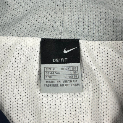 Nike Trainingsjacke [XL] Nike Avenues Collective