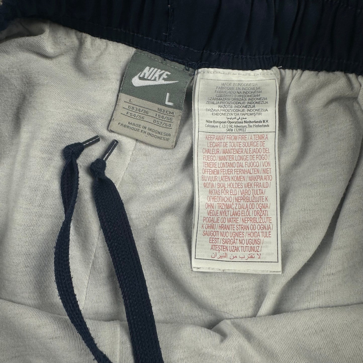 Nike Vintage Trackpants [L] Nike Avenues Collective
