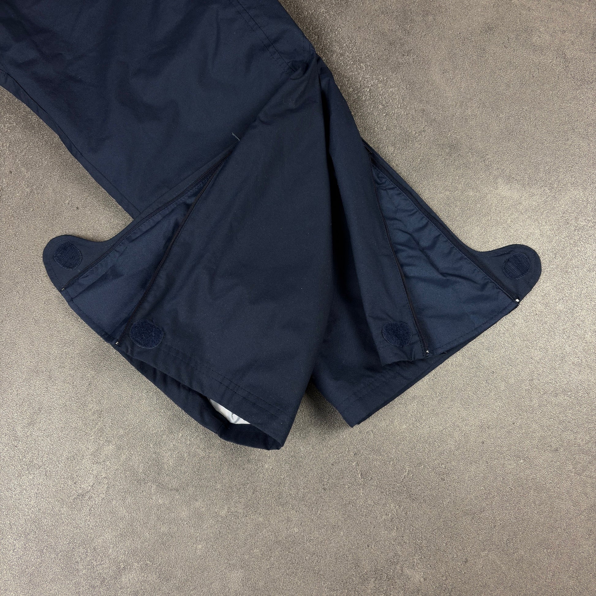 Nike Vintage Trackpants [L] Nike Avenues Collective