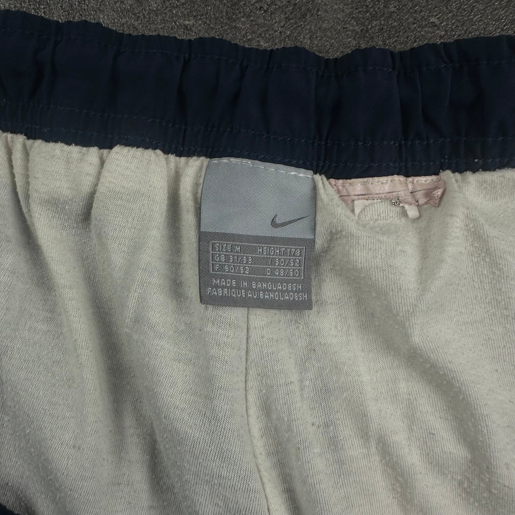 Nike Vintage Trackpants [M] Nike Avenues Collective