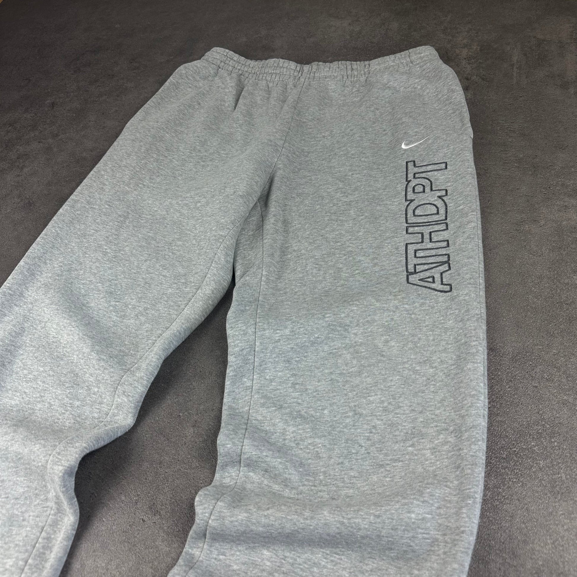 Nike Vintage Trackpants [M] Nike Avenues Collective