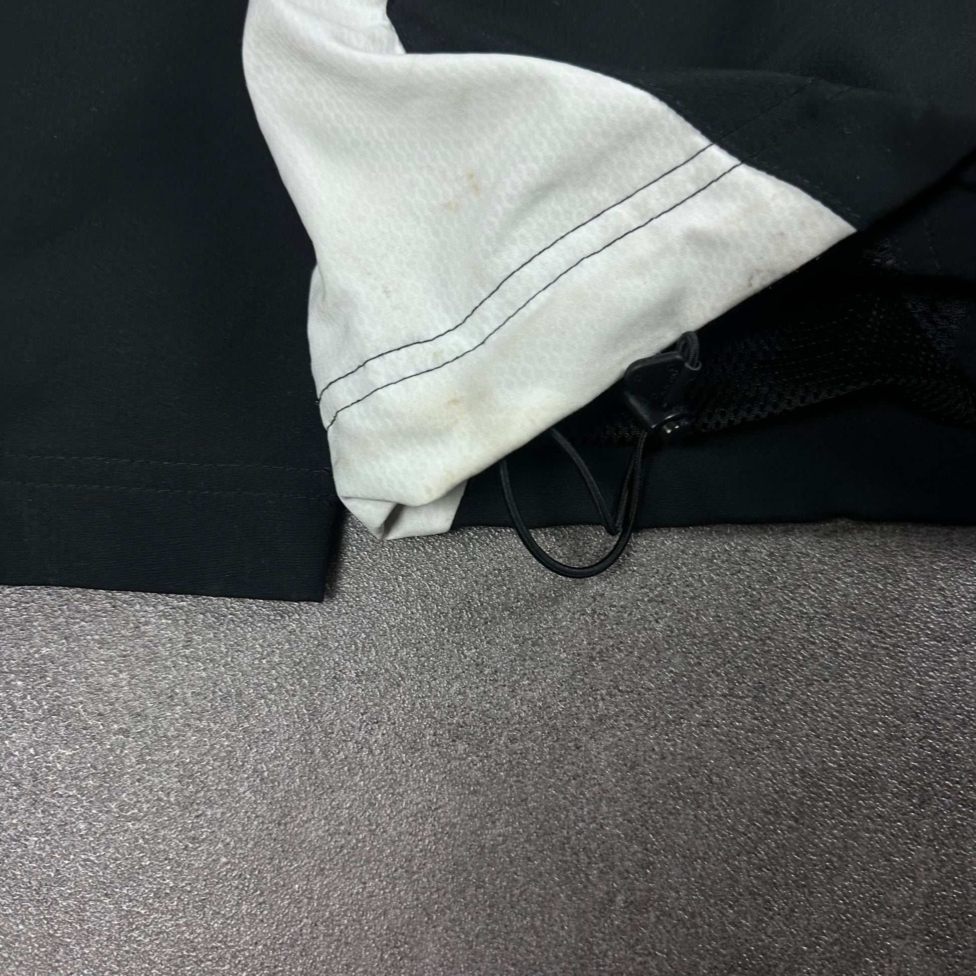 Nike Vintage x Manchester United Trackjacket [L] Avenues Collective