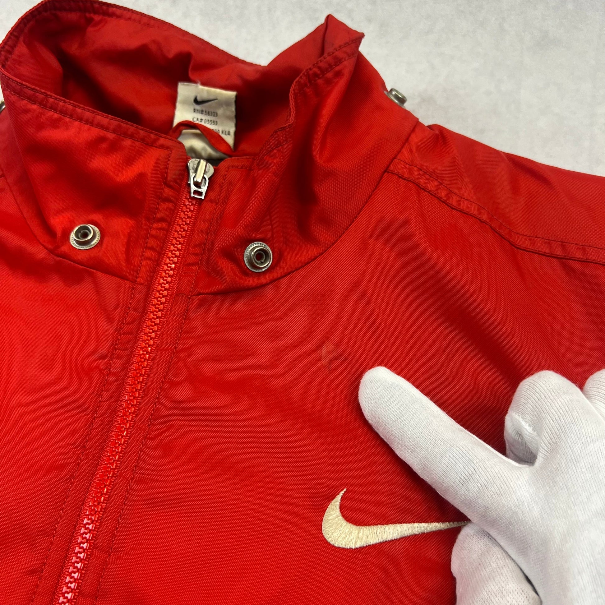 Vintage 90’s Nike Übergangsjacke Avenues Collective