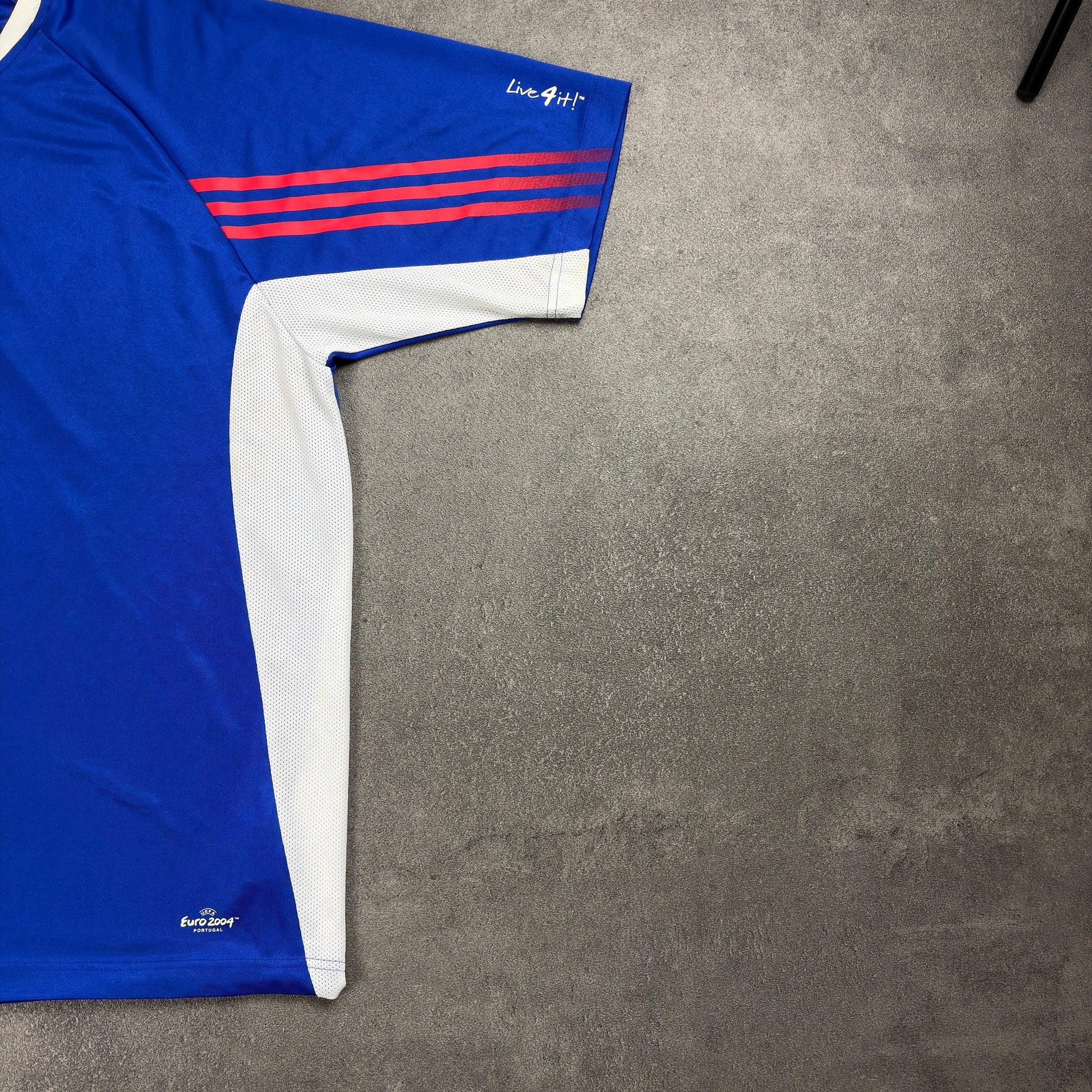 Vintage Adidas x Frankreich 2004 EM Trikot [XL] Adidas Avenues Collective