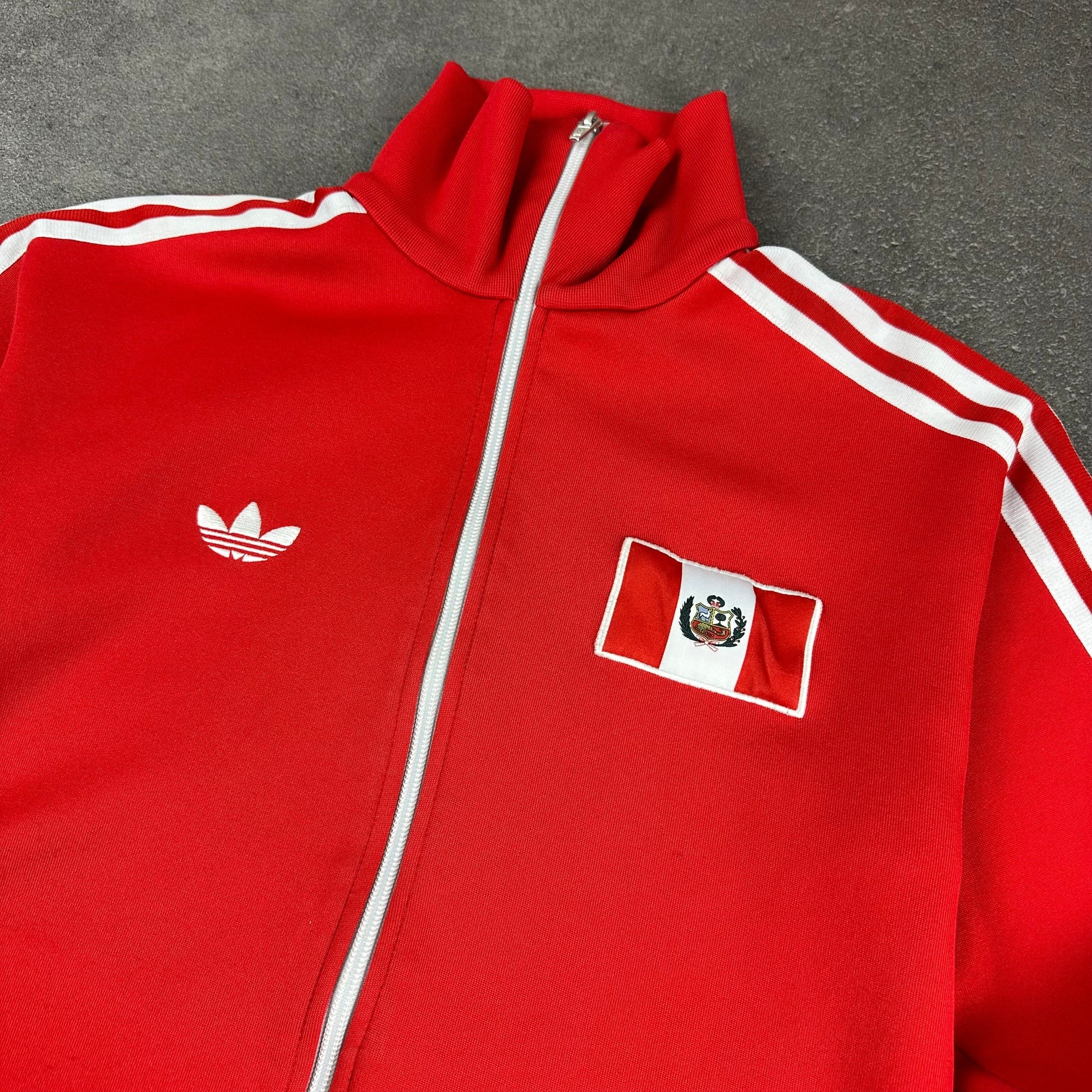 Vintage Adidas x Peru Trainingsjacke [S] Adidas Avenues Collective