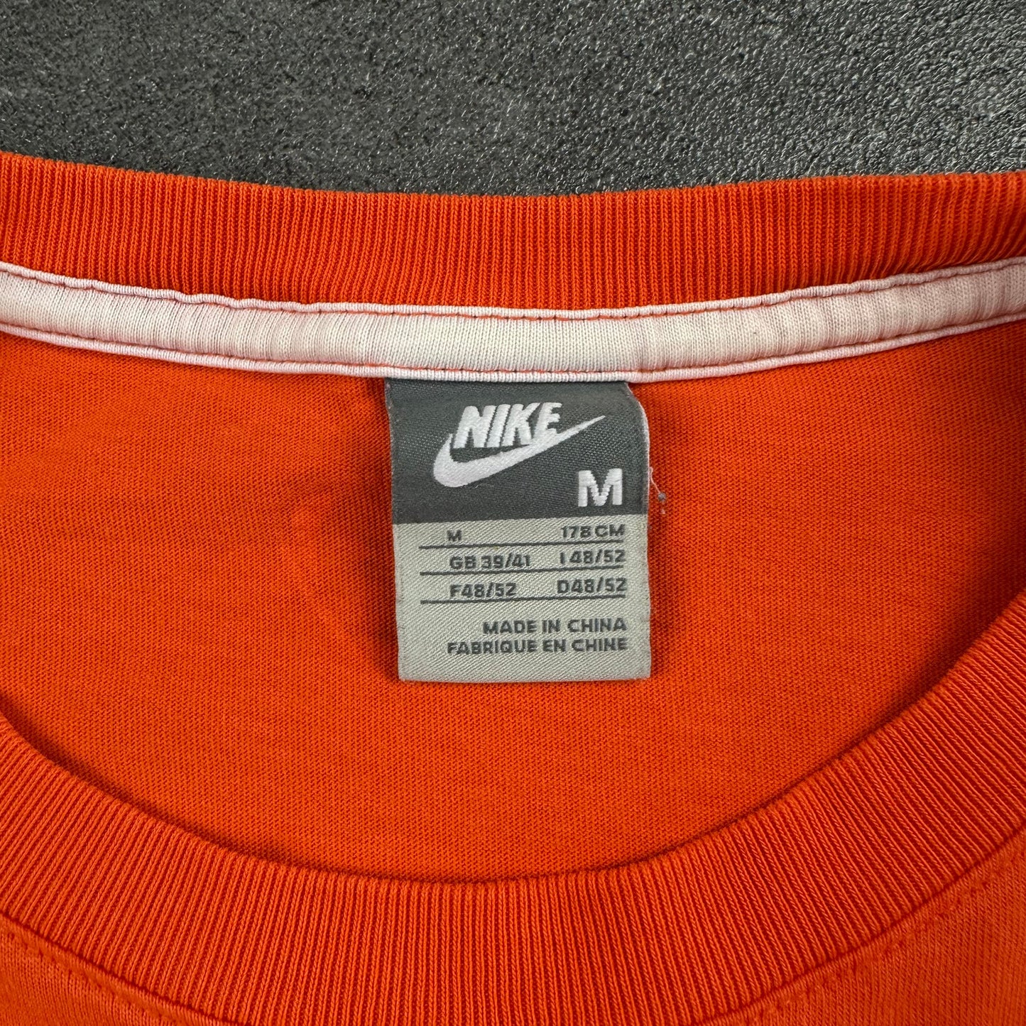 Vintage Holland Nike T-Shirt [M] Nike Avenues Collective