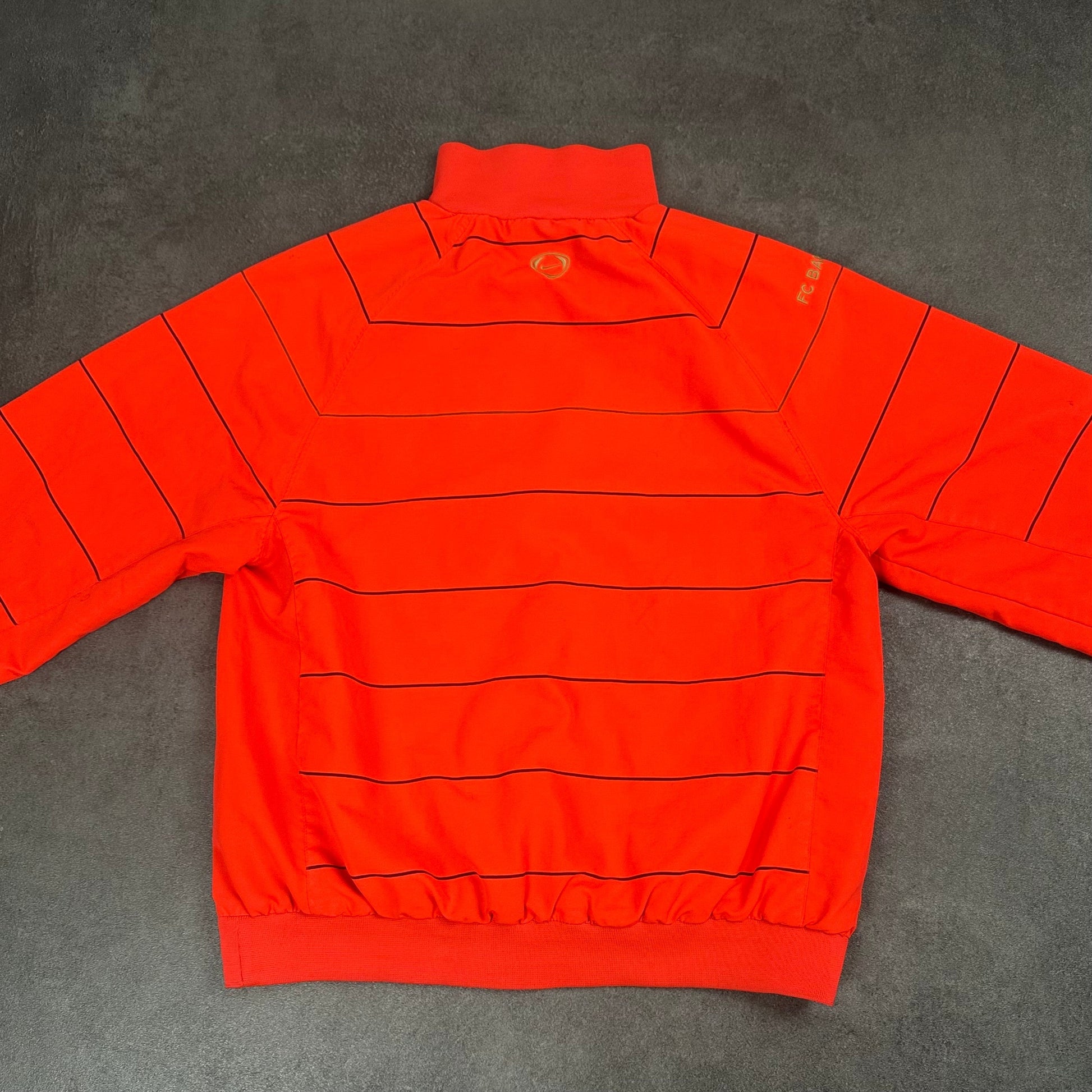 Vintage Nike FC Barcelona Trainingsjacke [M] Avenues Collective
