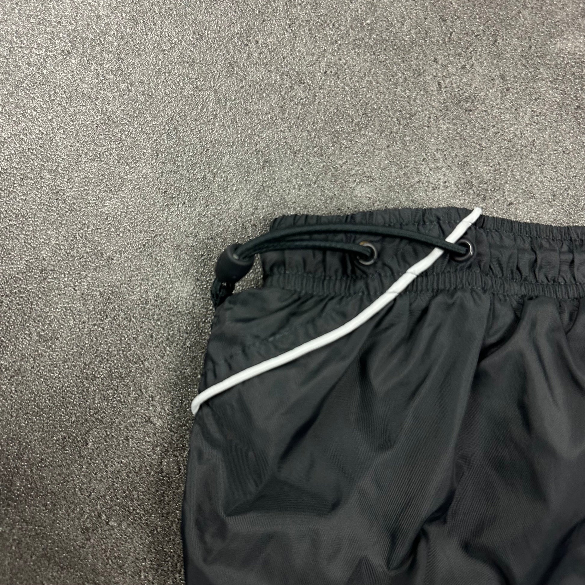 Vintage Nike Trackpants [L] Nike Avenues Collective