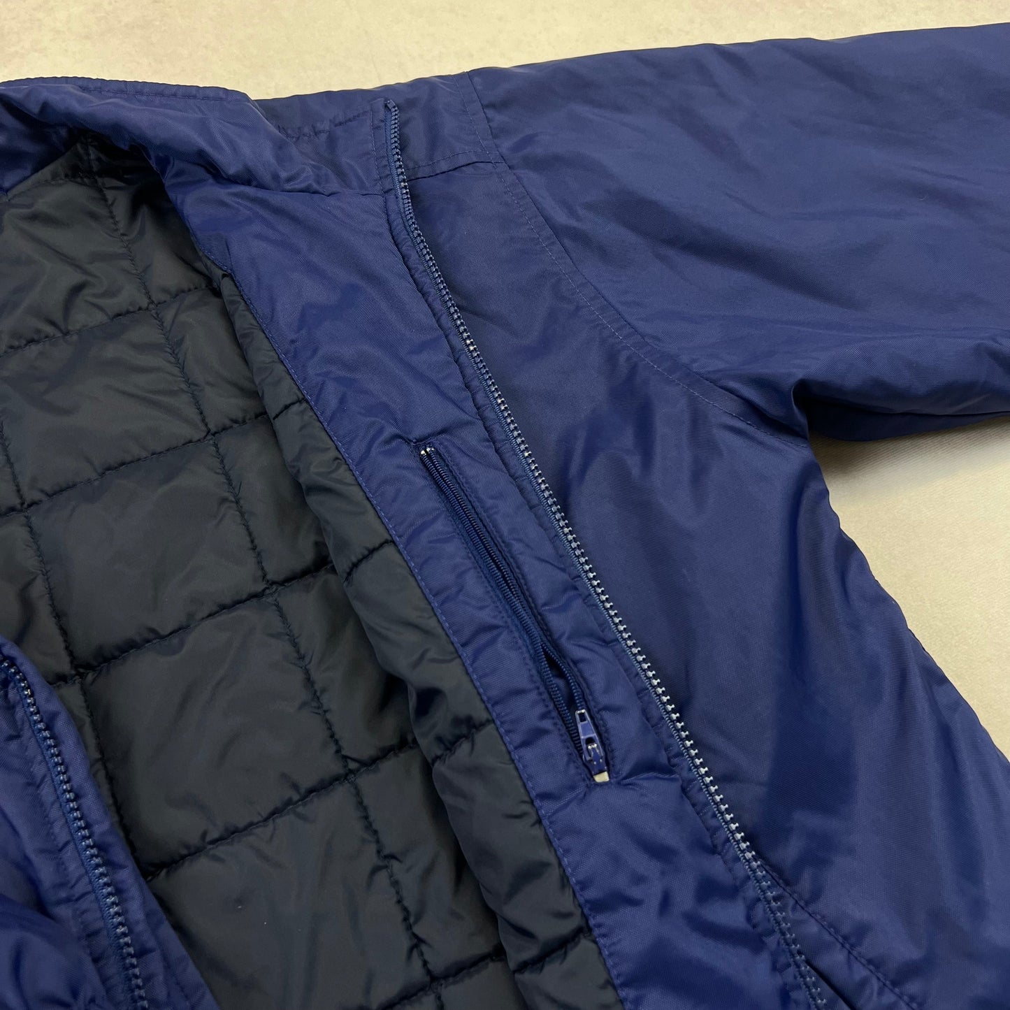 Vintage Nike Übergangsjacke Avenues Collective