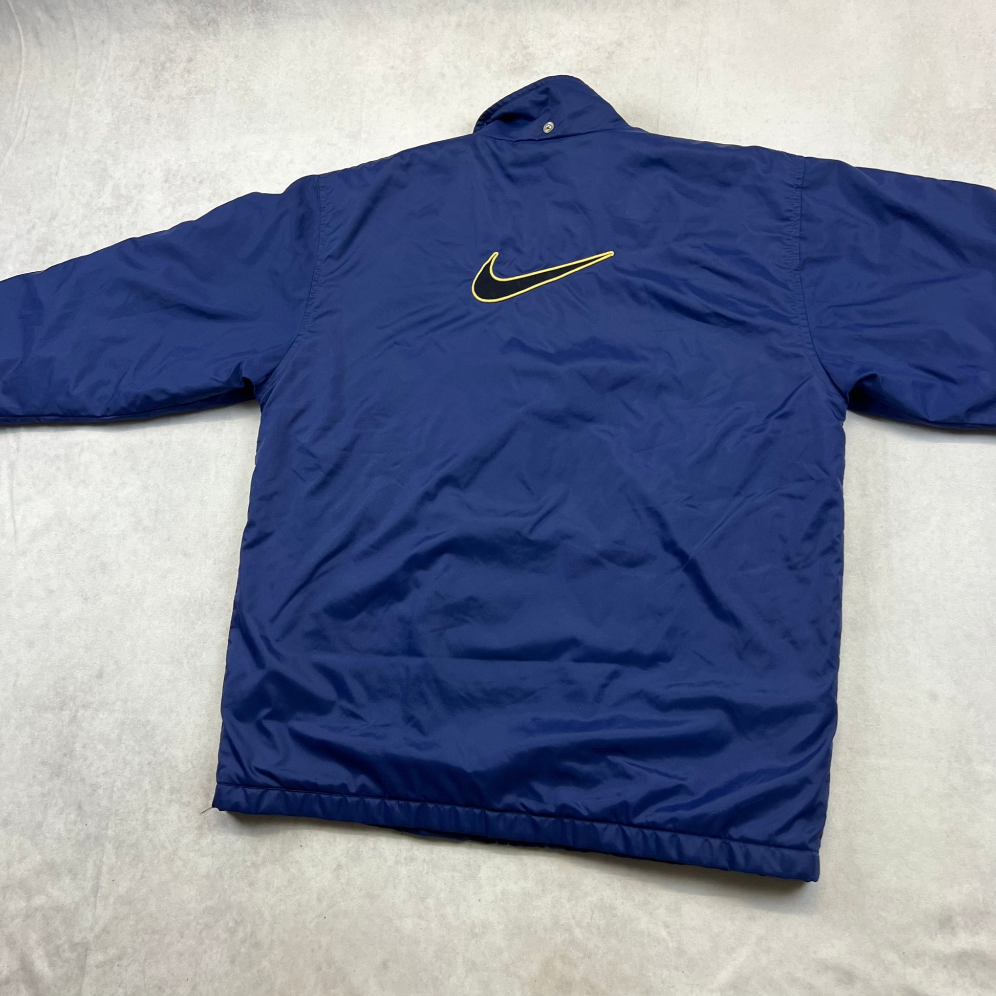 Vintage Nike Übergangsjacke Avenues Collective