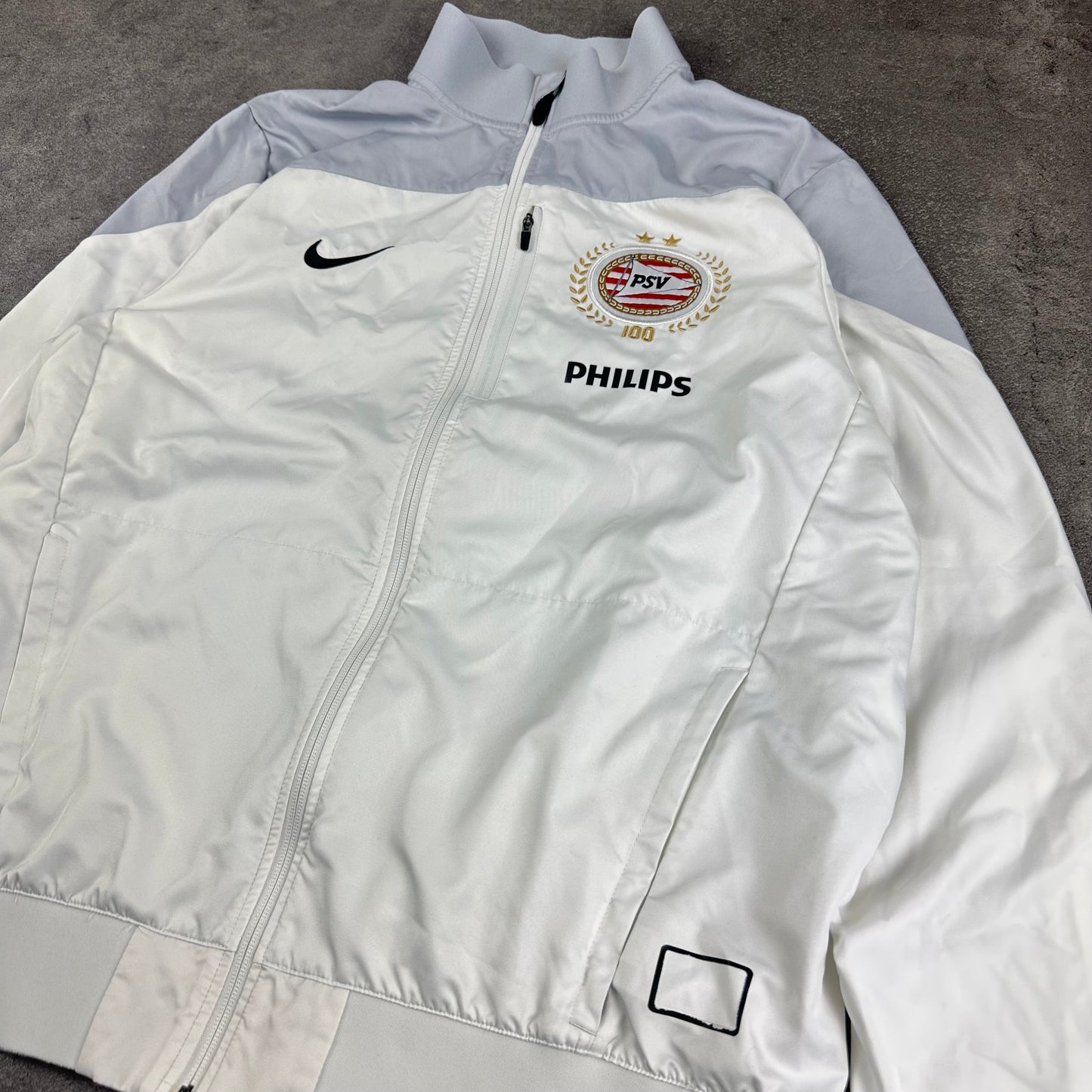 Vintage Nike x PSV Eindhoven Trainingsjacke [M] Nike Avenues Collective