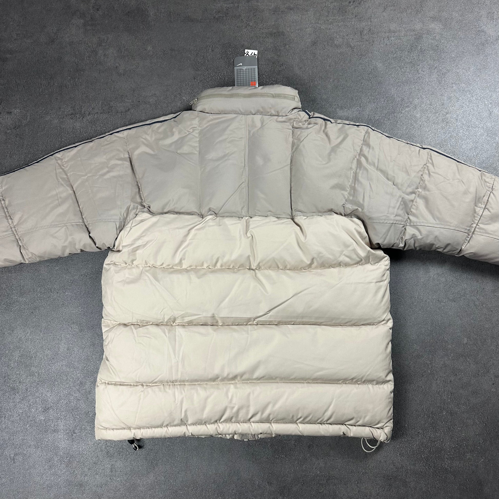Vintage Nike y2k Puffer Jacke [L&XL] Nike Avenues Collective