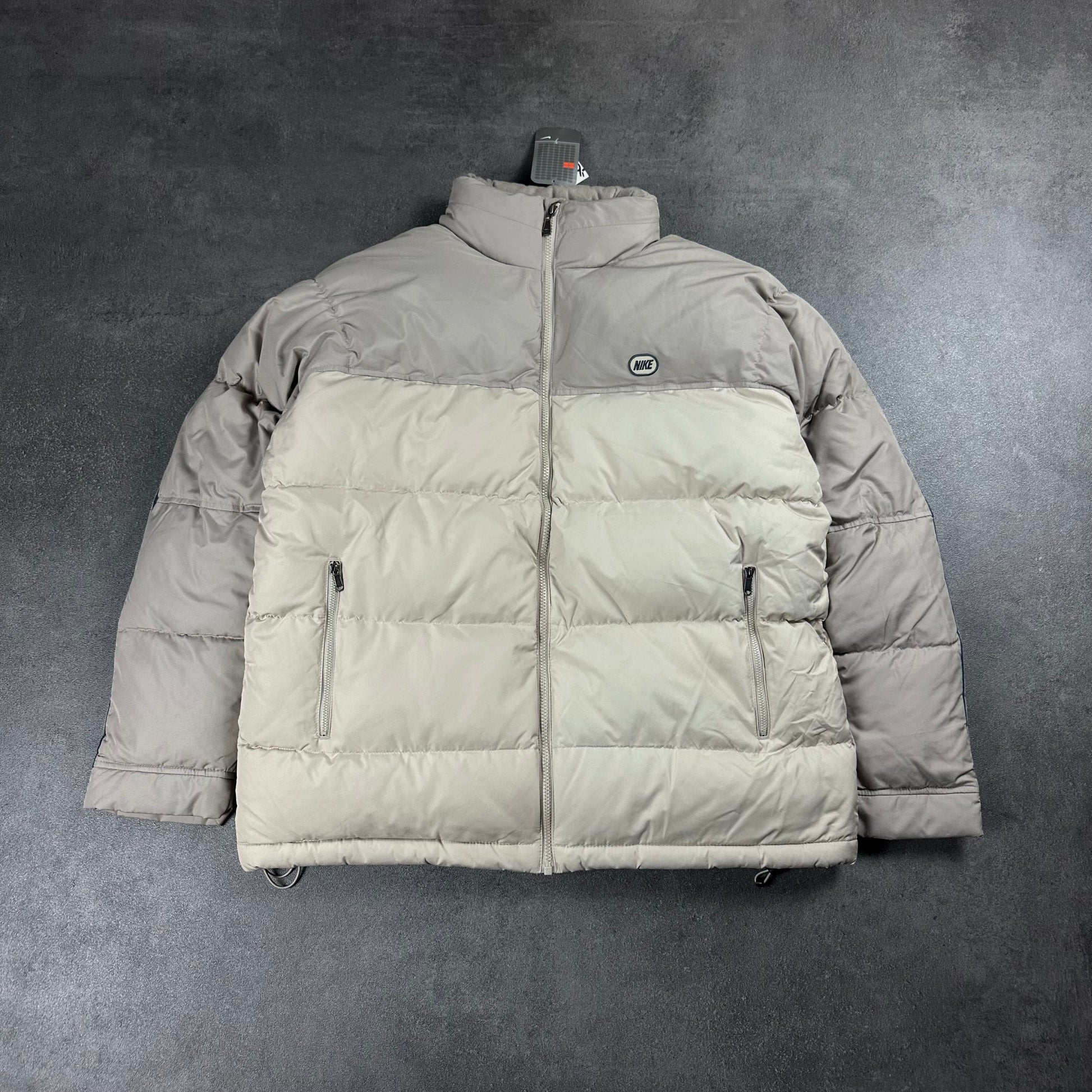 Vintage Nike y2k Puffer Jacke [L&XL] Nike Avenues Collective