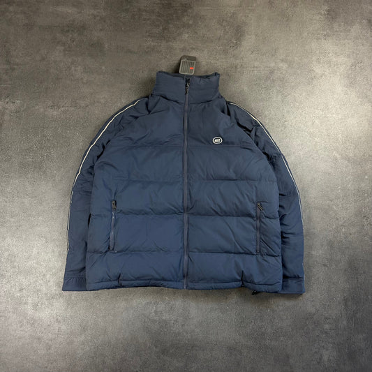 Vintage Nike y2k Puffer Jacke [S,M,L&XL] Nike Avenues Collective