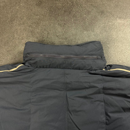 Vintage Nike y2k Puffer Jacke [S,M,L&XL] Nike Avenues Collective